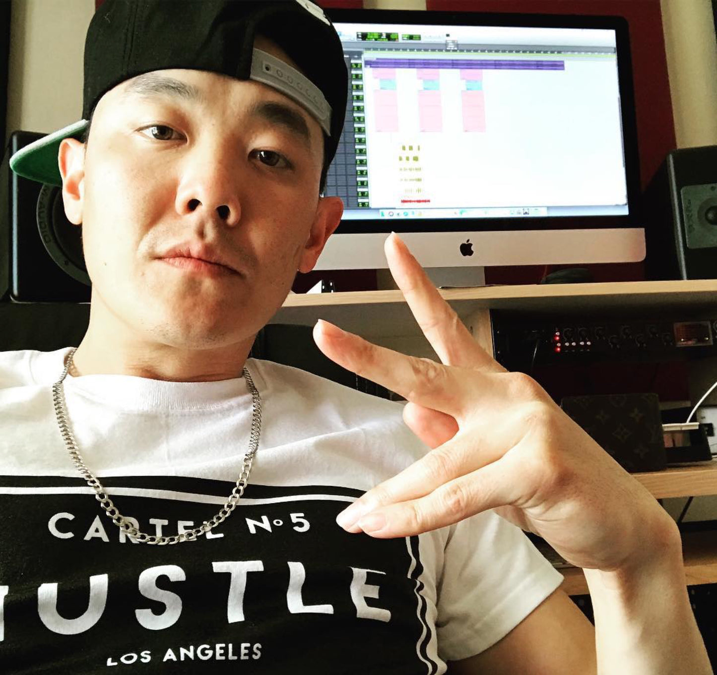 T-Shirt - Cartel No. 5 White - Hustle Everything